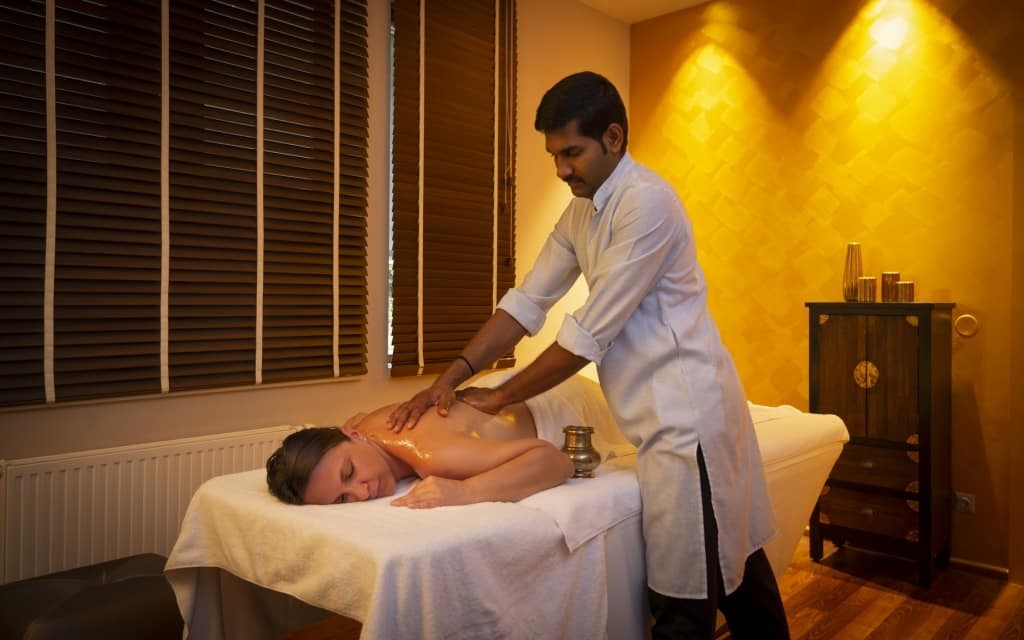 Ayurveda Massage im Larimar Premium-Spa