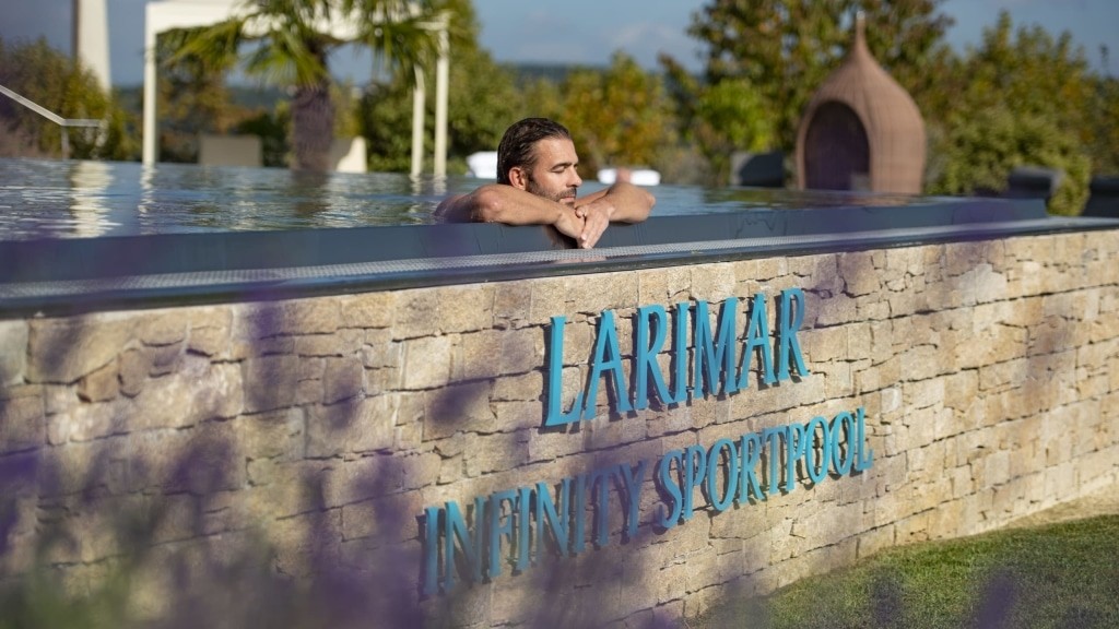 infinitypool-hotel-larimar-thermecbernhard-bergmann