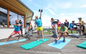 Die ÖSV Ski Damen nutzten  die modernen Fitnessgeräte im Larimar für optimales Training.