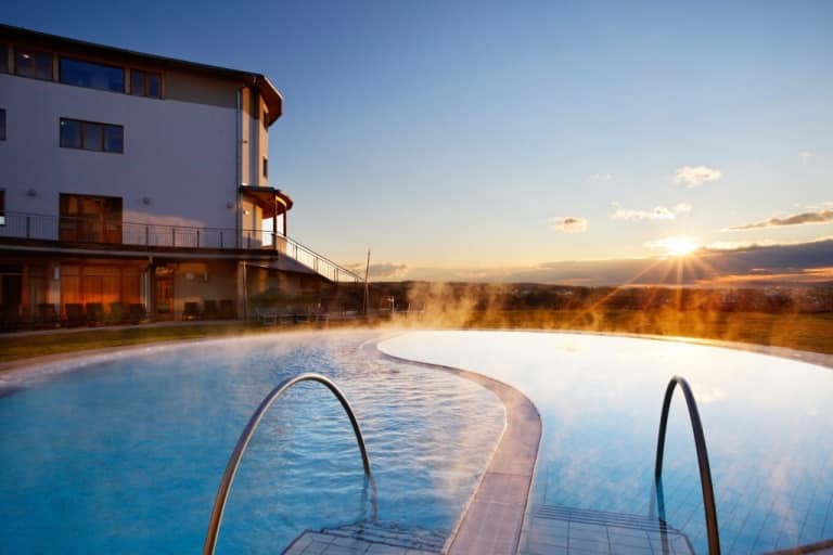 Sonnenaufgang in der Therme Larimar
