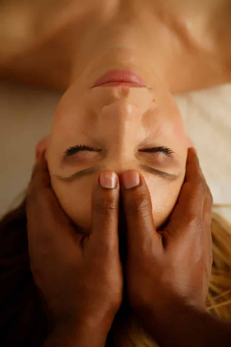 Ayurveda Shiro Abhyanga Kopf Massage in Stegersbach